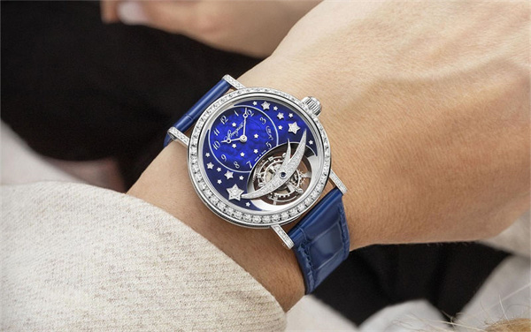 寶璣腕表表盤生銹如何解決（有效保養與修復指南）