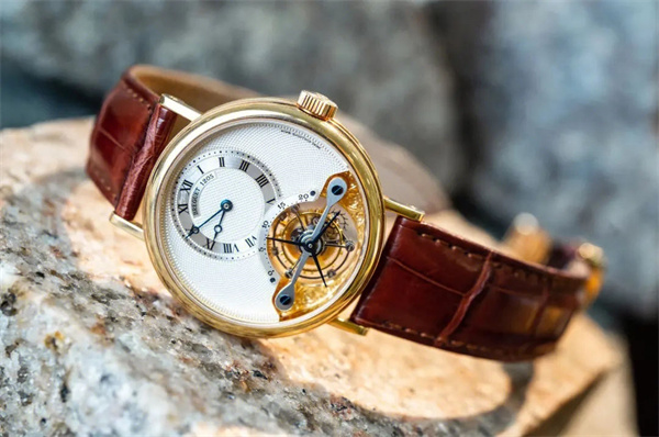 寶璣走走停停處理方法盤(pán)點(diǎn)（解決手表故障的實(shí)用指南）