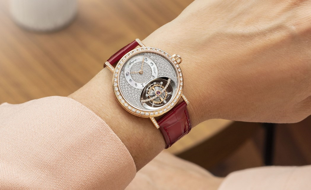 寶璣表帶掉色原因是啥